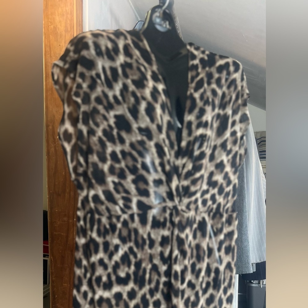 Lisa Rinna Collection Leopard Dresd - Picture 6 of 8